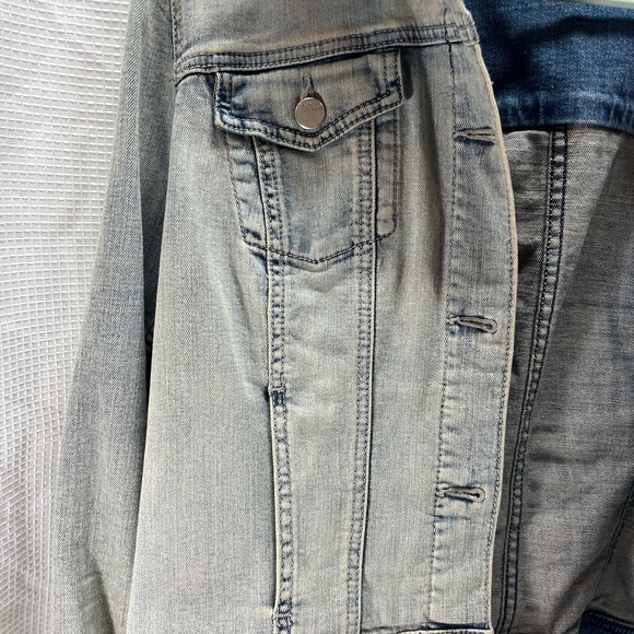 DKNY Jeans Women’s Denim Jacket Sz L - Picture 9 of 11